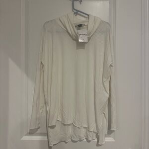 NWT Forever 21 Turtleneck